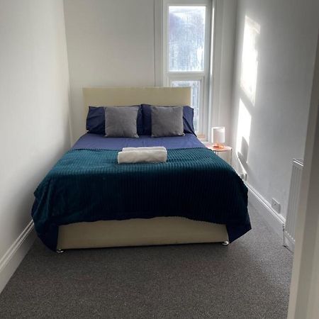 Room In Gloucester Road 4 بريستول المظهر الخارجي الصورة